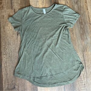 Fabletics Olive Short Sleeve Tee